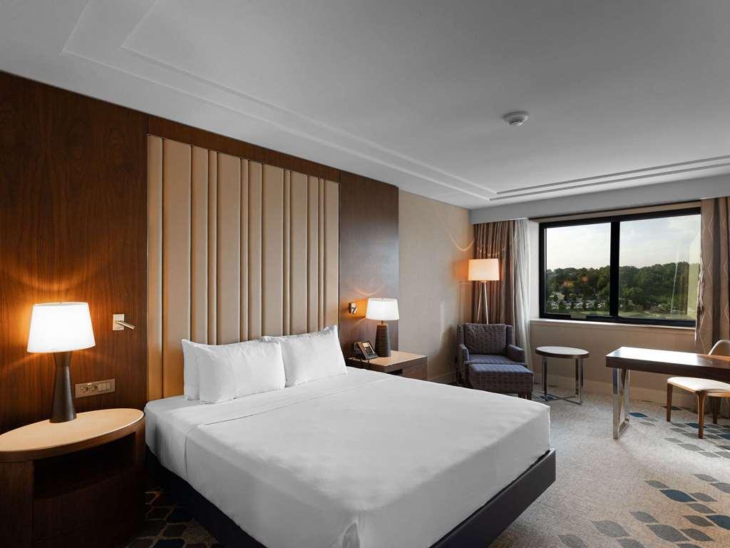 Moevenpick Hotel Taschkent Zimmer foto