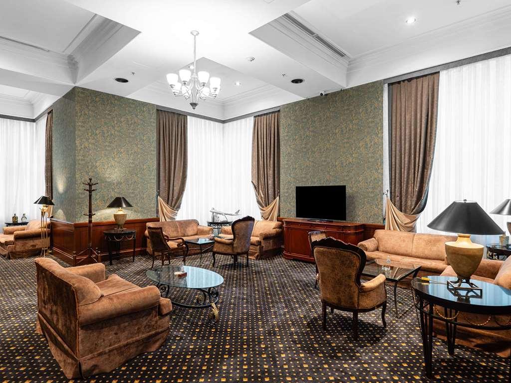 Moevenpick Hotel Taschkent Restaurant foto