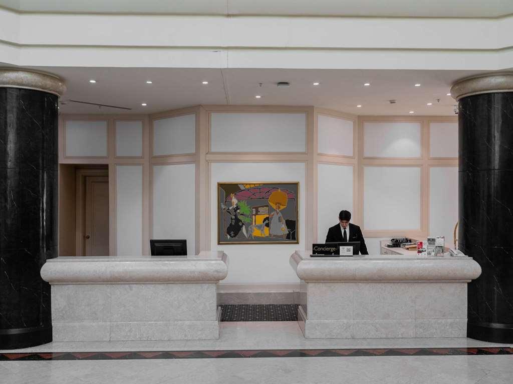 Moevenpick Hotel Taschkent Exterior foto