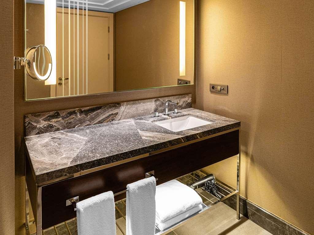 Moevenpick Hotel Taschkent Zimmer foto