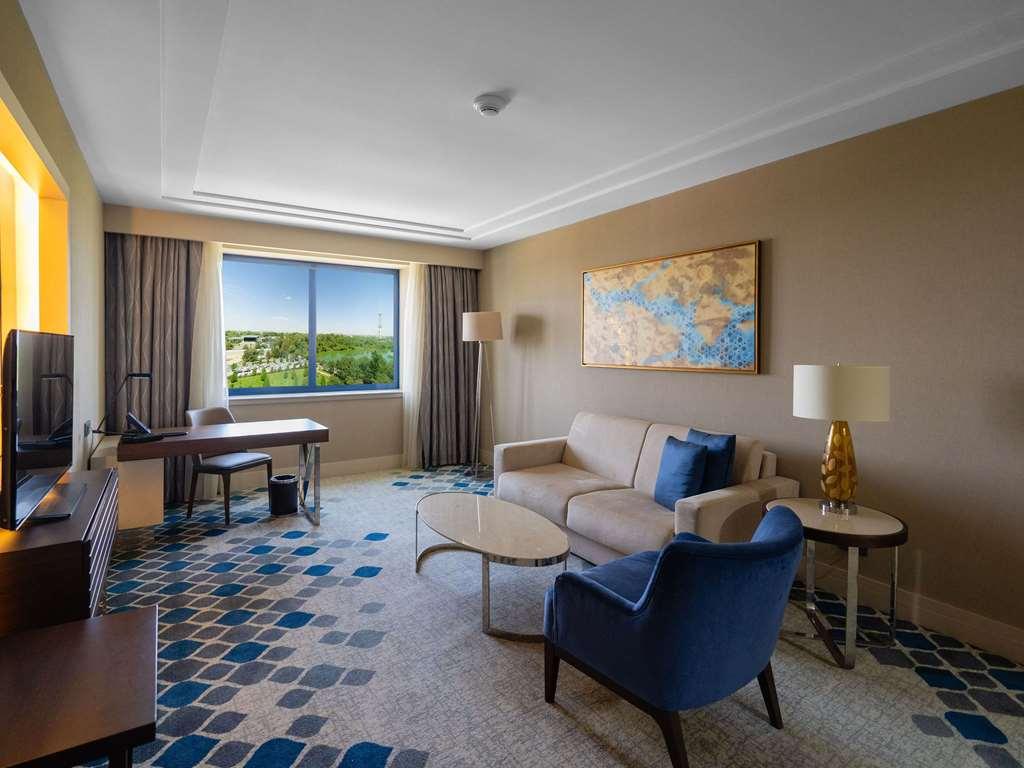 Moevenpick Hotel Taschkent Zimmer foto